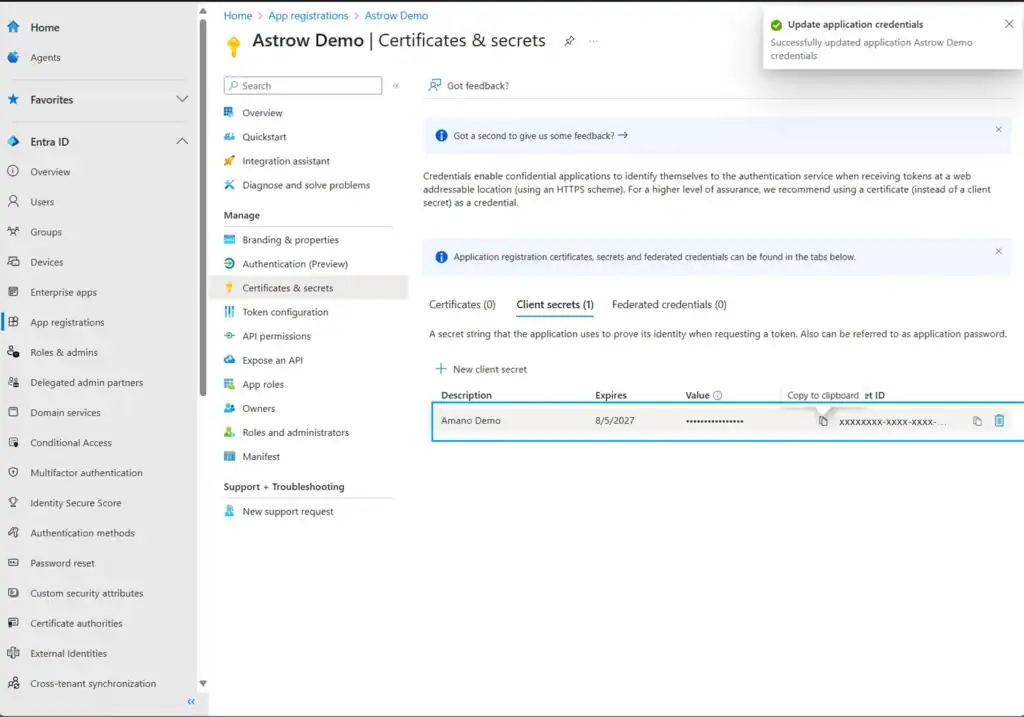 Listen Client secrets i Microsoft Entra med den nye hemmeligheten og knappen for å kopiere verdien. Verdiene er skjult i bildet